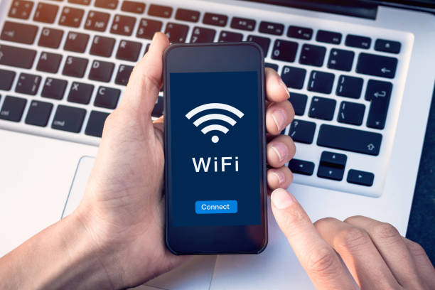 ACCÈS WI-FI HAUT DÉBIT GRATUIT